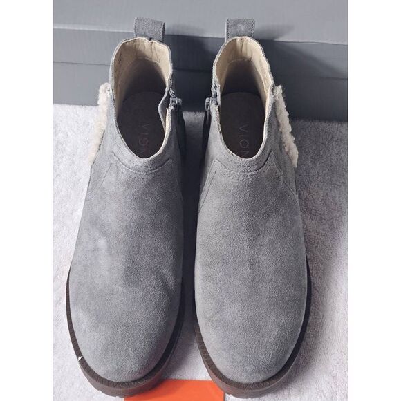 Vionic ladies Aslynn bootie Nwb - Picture 2 of 13